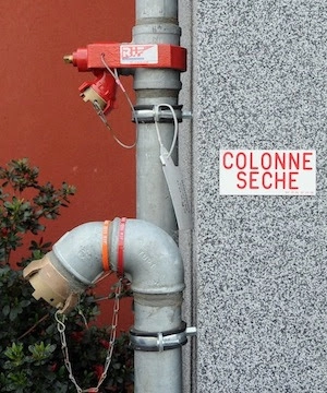 Colonne-seche-nsti-france-luxembourg PLAN 3D NSTI RESEAUX INCENDIE sécurité incendie sprinklers ria colonnes sèches